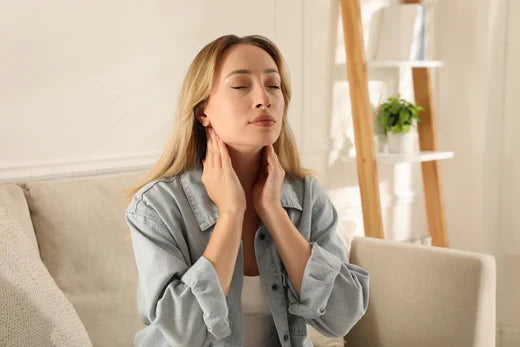 4 Common Thyroid Problems & Treatments